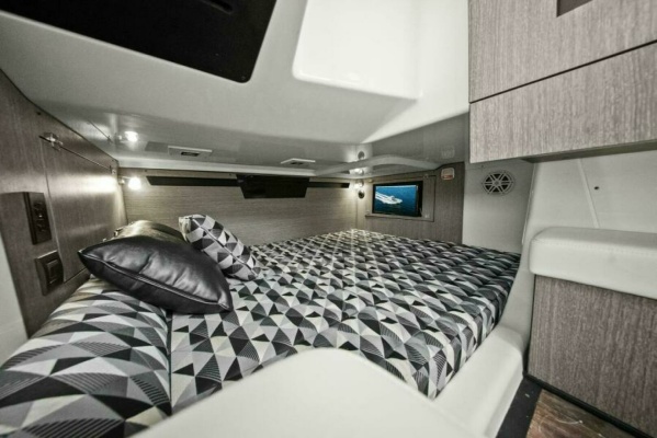 2023 Monterey 385 SS - Stateroom 