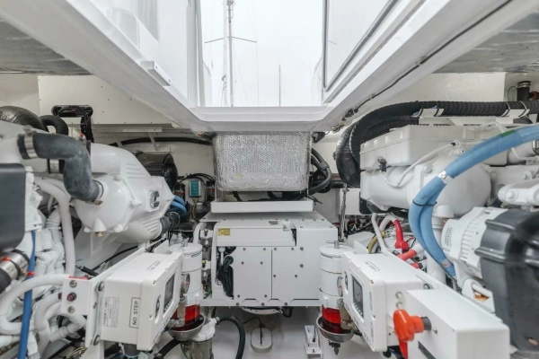 2022 Viking 38