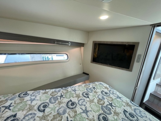 Fox Yot 38ft Regal Yacht For Sale