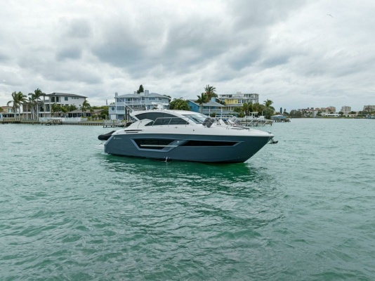 Sweet Caroline 46ft Cruisers Yachts Yacht For Sale