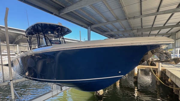 2021 Sailfish 290 CC