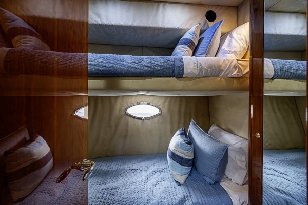 Sunseeker 62 EAGLE II - Head