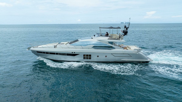 Carpe Diem 77ft Azimut Yacht For Sale