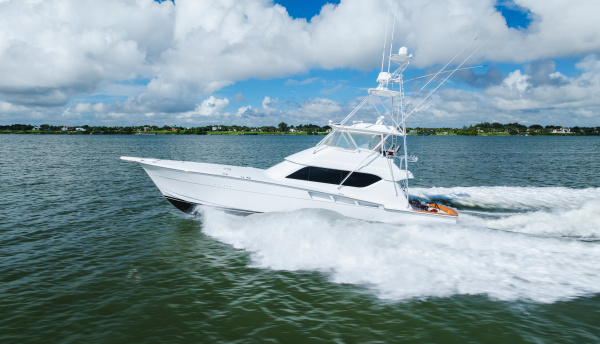 Water s Edge 60ft Hatteras Yacht For Sale