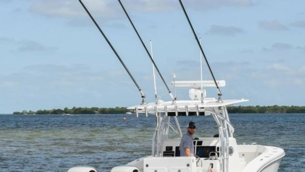 2019 Ocean Master 33