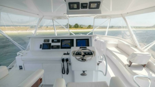 Fallline 60ft Hatteras Yacht For Sale