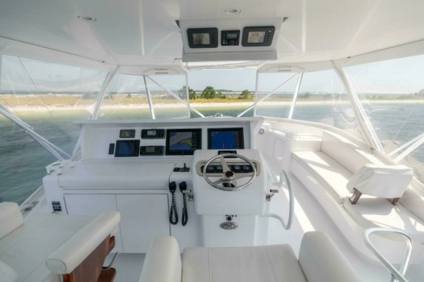 2008 Hatteras 60