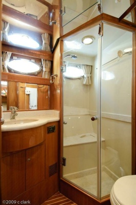 Momentum III 58ft Ocean Alexander Yacht For Sale