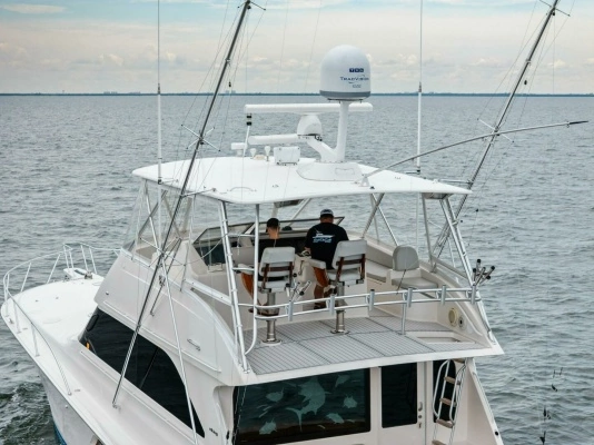 2006 Viking 61