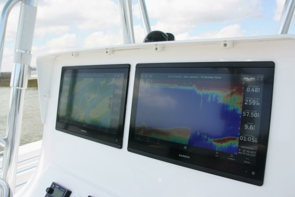32ft Contender Yacht For Sale
