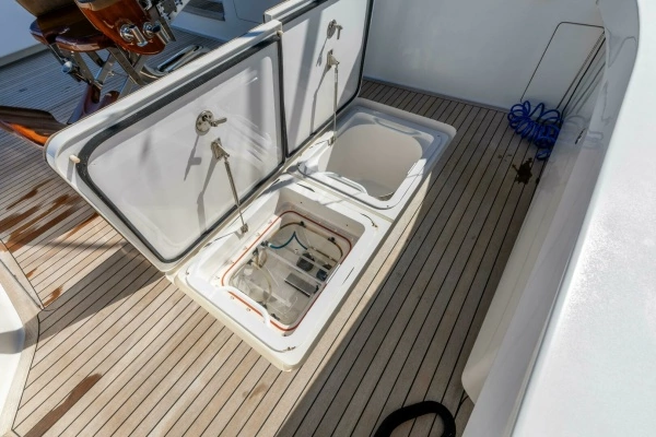 2013 Viking 76