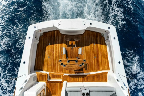 Viking 50 Convertible - Helm
