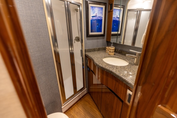 2018 52 Viking Sport Tower Wild Eagle Fwd Head (2)