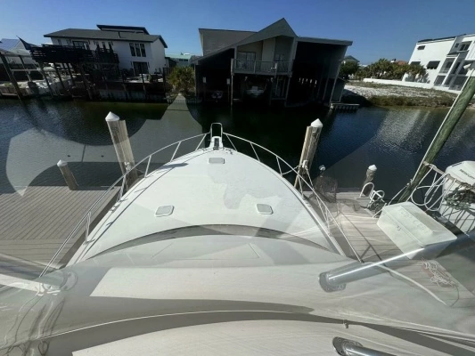 2006 Viking 45