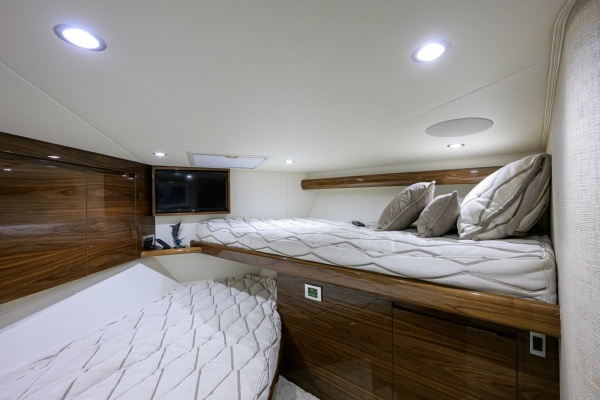 Dog House 54ft Viking Yacht For Sale