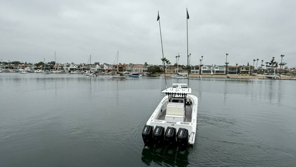 CHIRON39 39ft SeaHunter Yacht For Sale