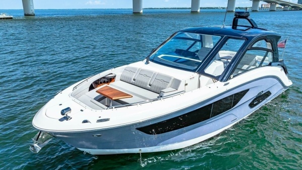 Golden Ticket 37ft Sea Ray Yacht For Sale