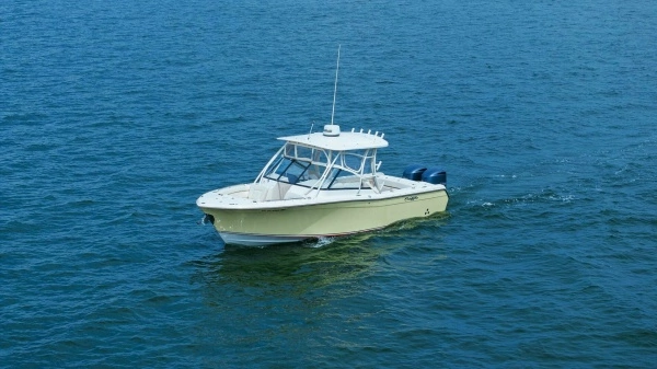 2016 Grady-White 28