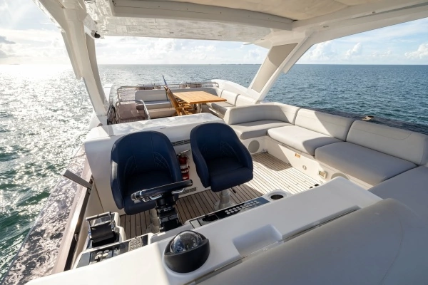 Sunseeker Manhattan 68 Yacht For Sale