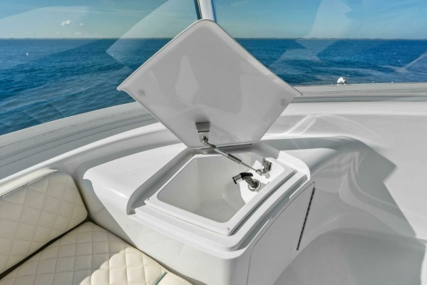 Sin Pelo 64ft Viking Yacht For Sale