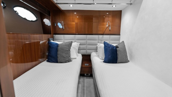 No Vacansea 64ft Princess Yacht For Sale