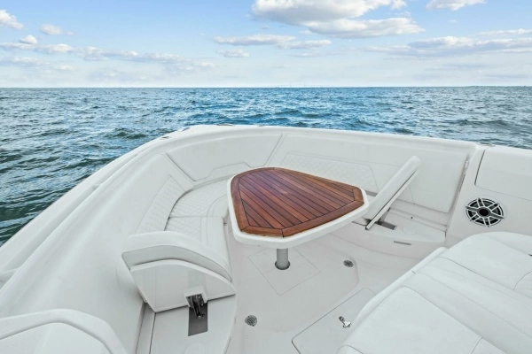 2020 Intrepid 40