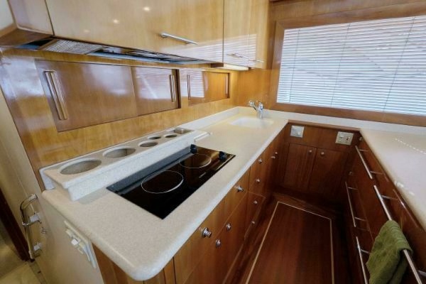 Tide Up II 50ft Hatteras Yacht For Sale