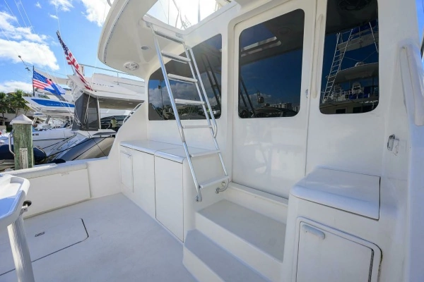 Ocean Yachts 56 Super Sport Yacht For Sale