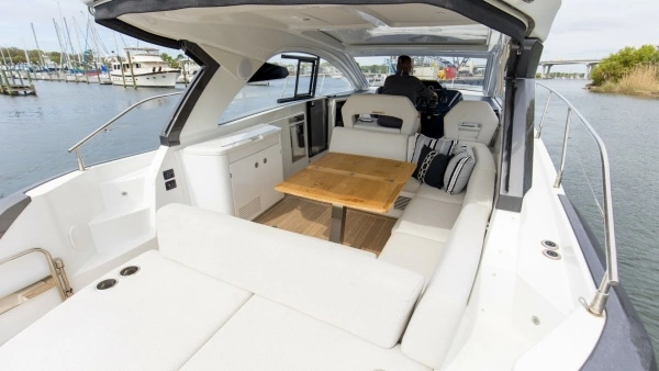 2022 Beneteau 41