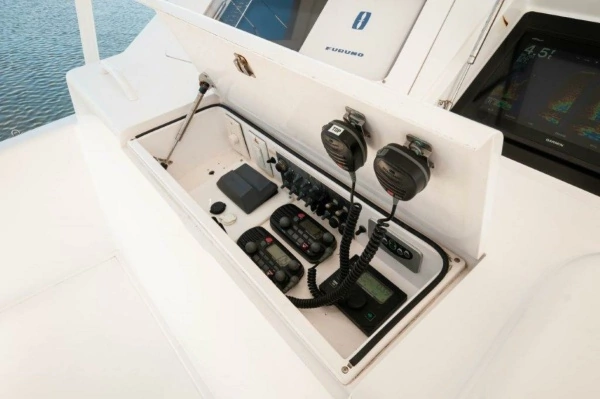 2001 Viking 61