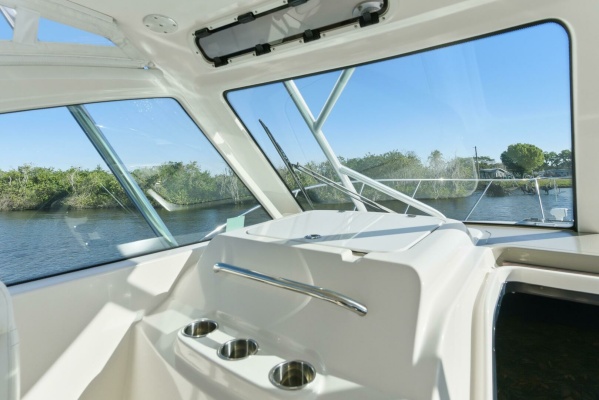 Serenity 31ft Tiara Yachts Yacht For Sale