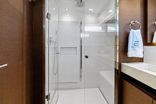 2016 Prestige 75