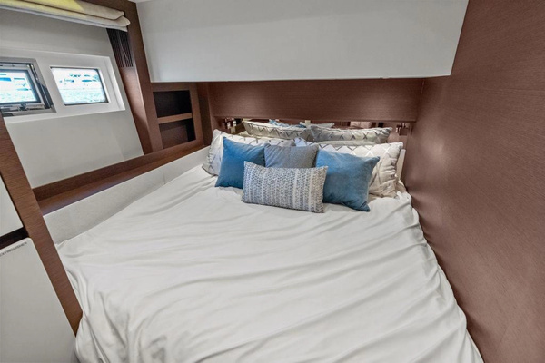 2016 Prestige 75