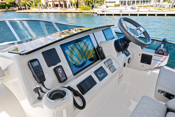 EMERALD 50ft Absolute Yacht For Sale