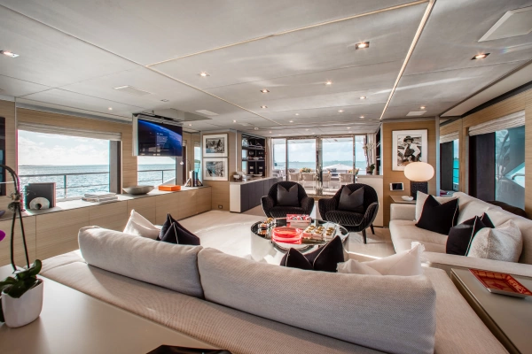 2014 Benetti 140