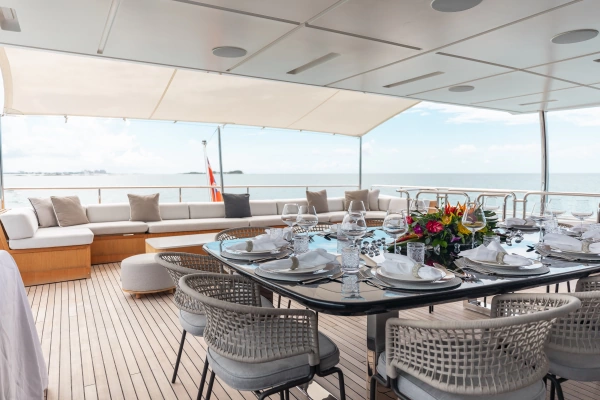 2014 Benetti 140