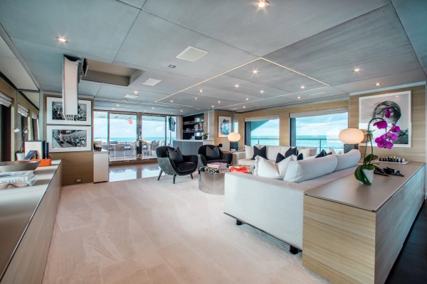 2014 Benetti 140