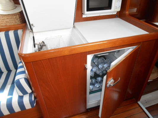 Eventus 50ft Beneteau Yacht For Sale