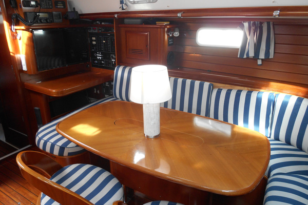 Eventus 50ft Beneteau Yacht For Sale
