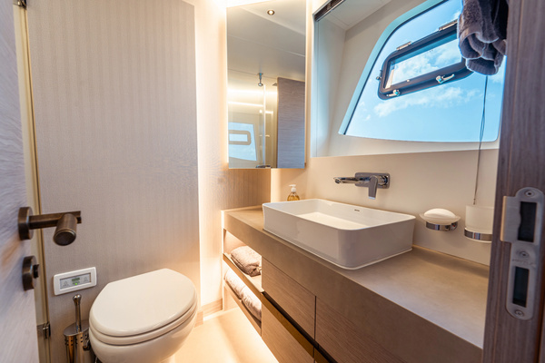 Numarine 26XP Yacht For Sale
