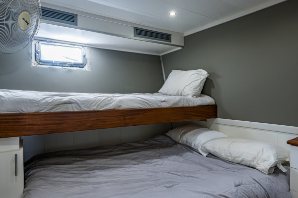 2013Ocean Voyager 95 ft 95 Expedition   CARE BEAR
