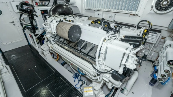 Viking 90C Yacht For Sale