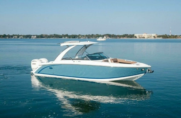 30-ft-Cobalt-2022-30SC-Ko Olina-Shalimar Florida United States yacht for sale