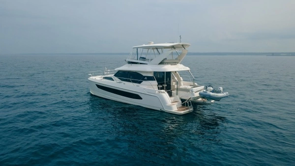 2023 Aquila 44