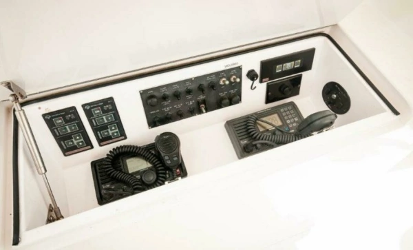 2006 Viking 45