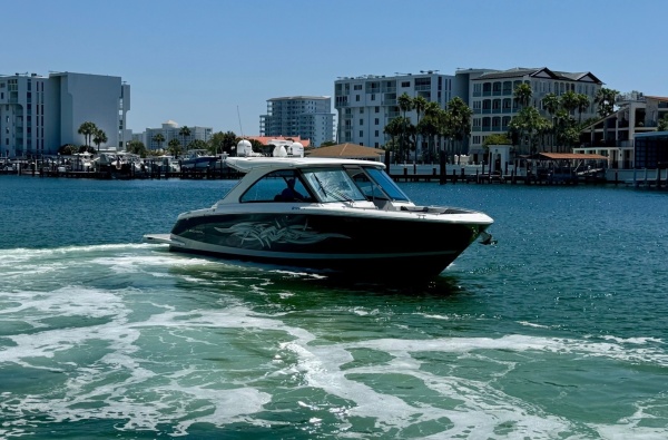 36ft Regal Yacht For Sale