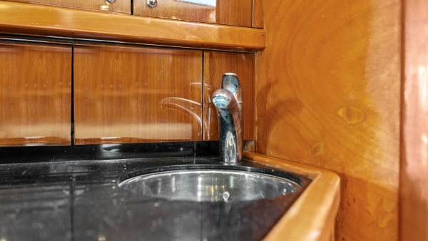 4 Friends 39ft Sunseeker Yacht For Sale