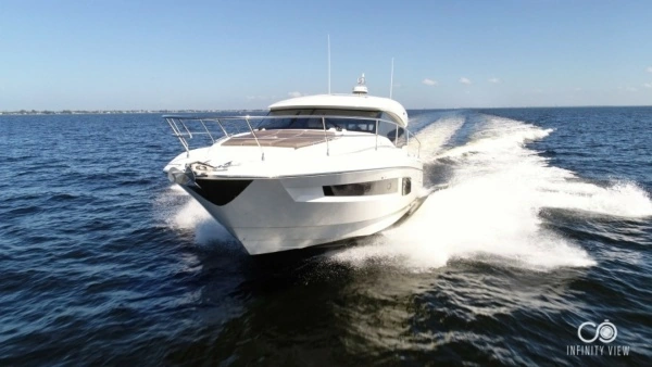 2018 Prestige 46