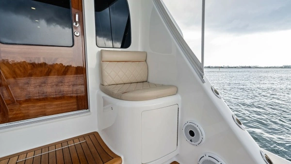 2016 Viking 80
