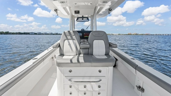 2022 Regulator 31